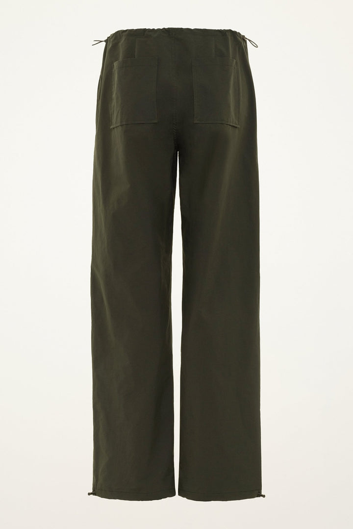 Japanese Nylon Pant | Army - SULLIVAN