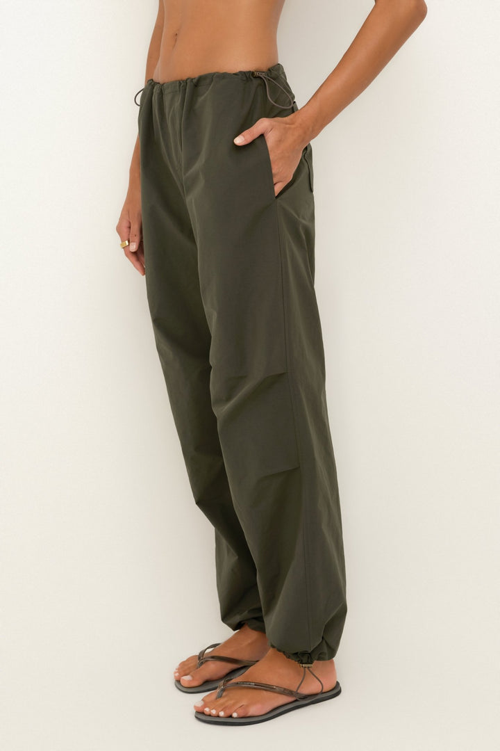 Japanese Nylon Pant | Army - SULLIVAN